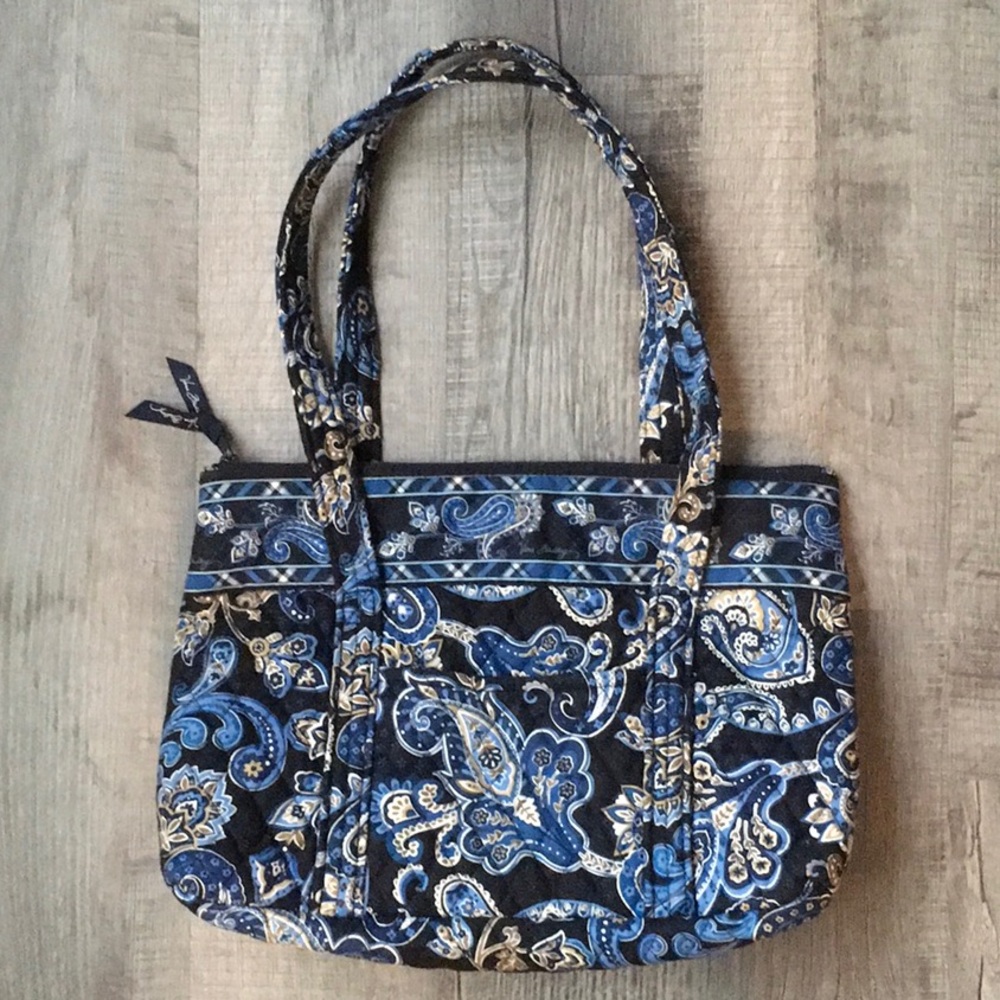Vera Bradley Windsor Navy Betsy Bag